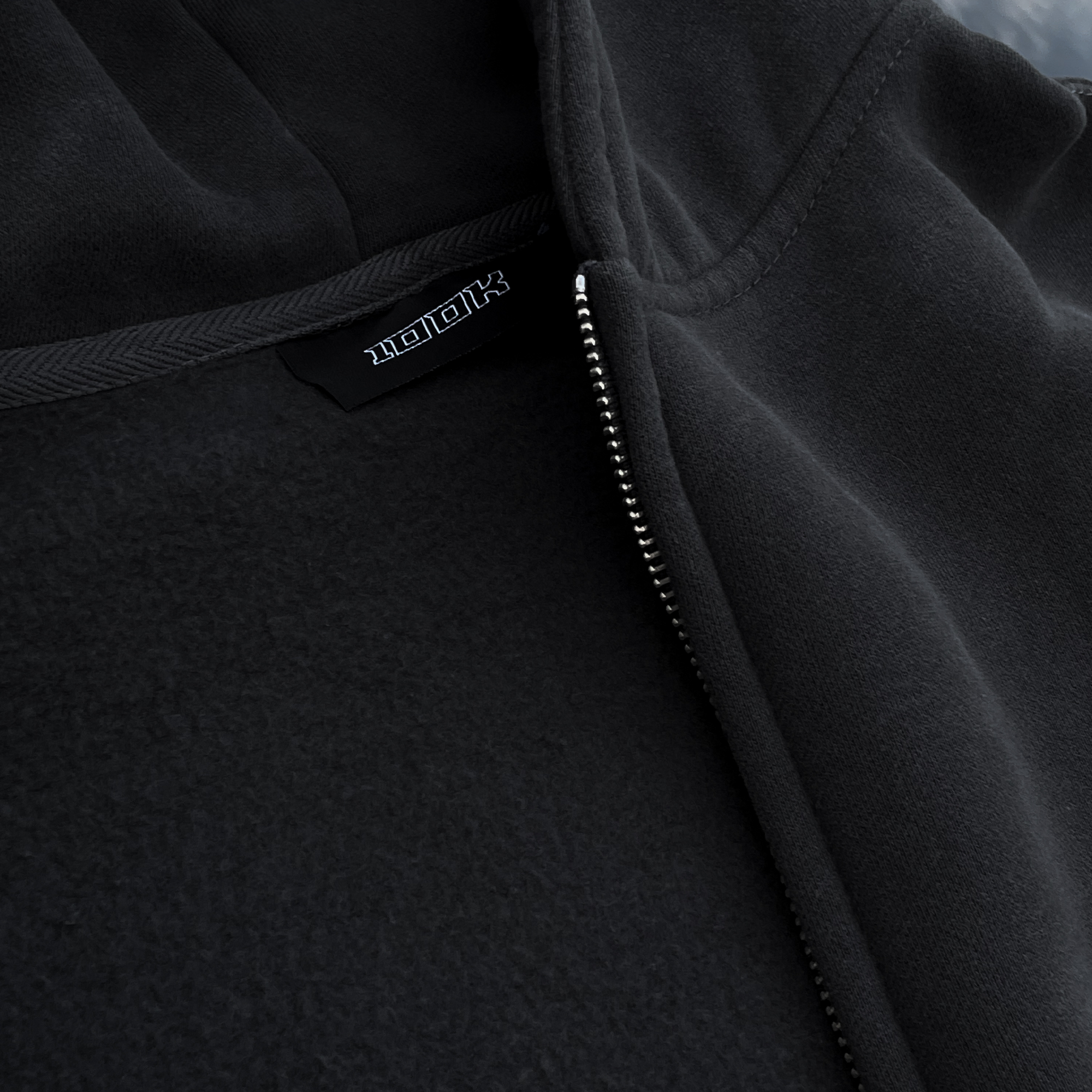 Grey Onyx Zipper
