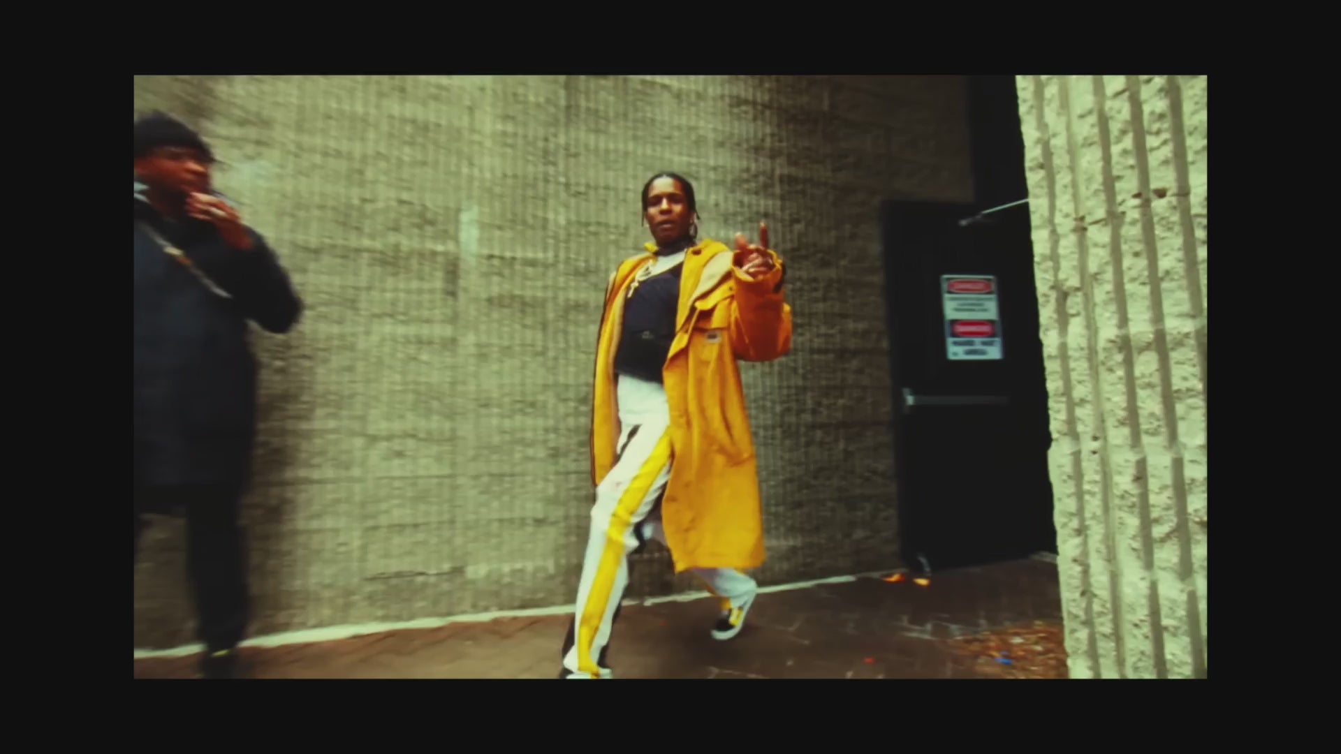 Load video: 